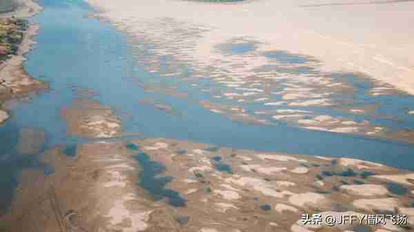 东台吉乃尔湖消失了，鄱阳湖，洞庭湖干涸了